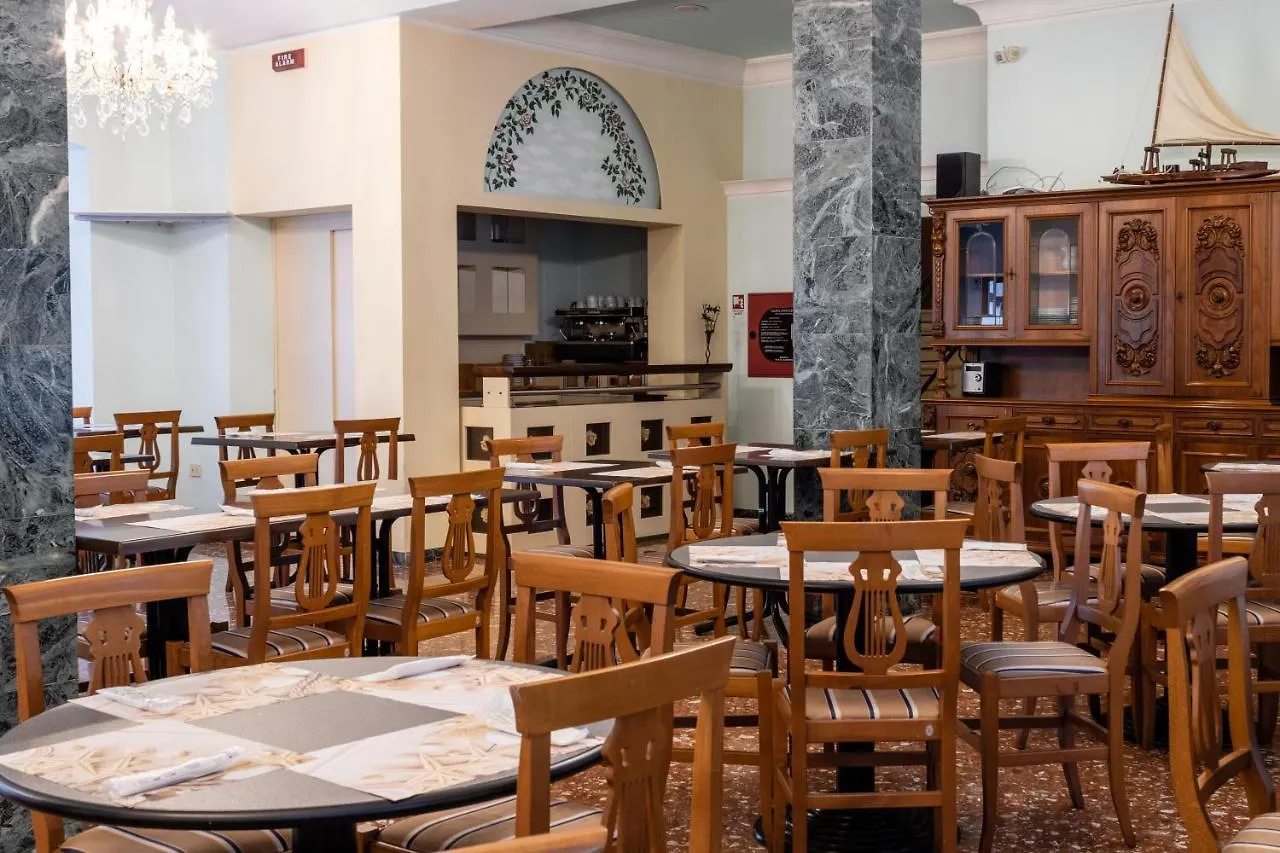 Esedra Hotel Rímini