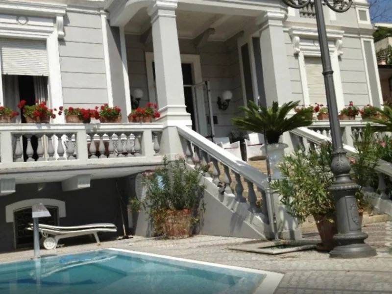 Esedra Hotel Rimini 3*,
