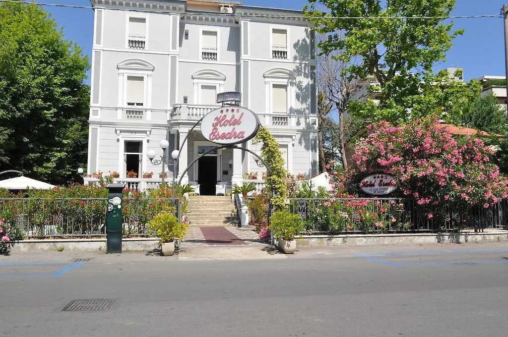 Esedra Hotel ريميني